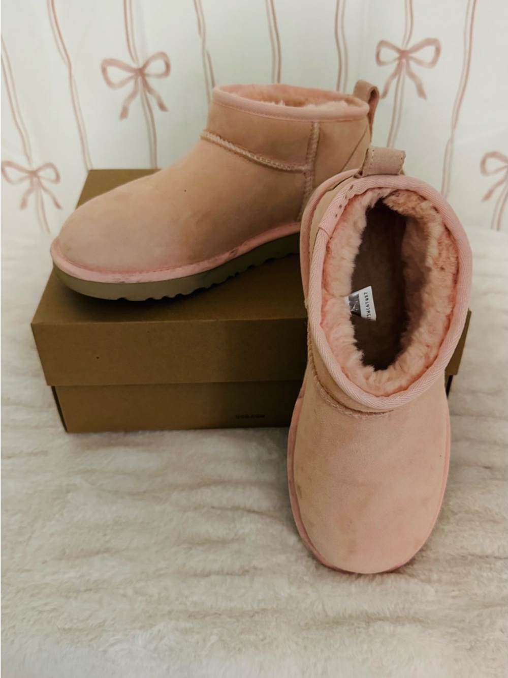 UGG’s Women's Cozy Shearling Lined Ankle Boots - Pink